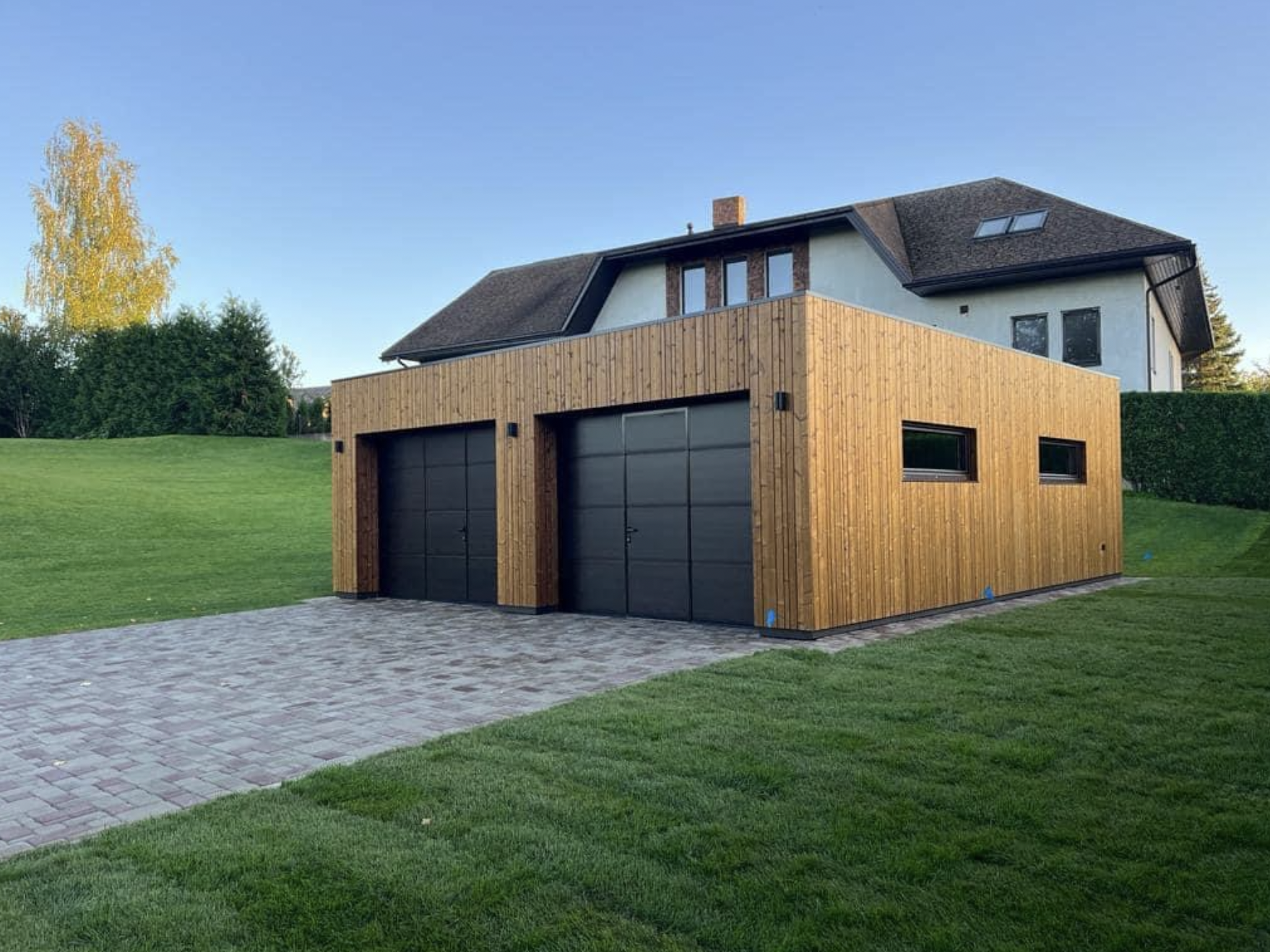 VMS Garage, 60m2 - Garage til Opbevaring og Parkering